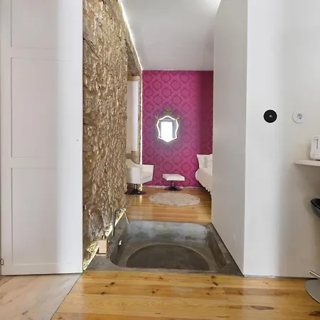 Rainbow Wall Loft Apartment Lisbon
